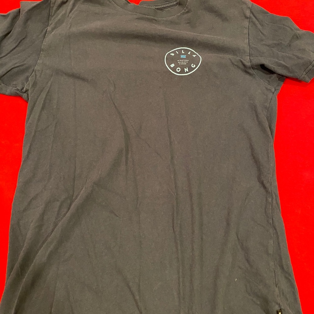 Billabong t shirt